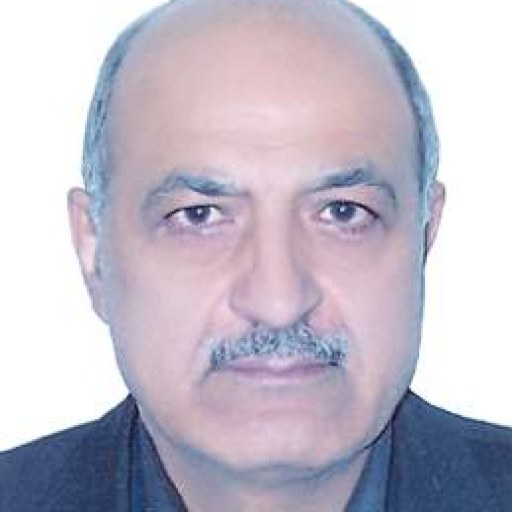 تصویر محمود آموزگار