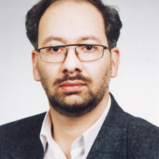 تصویر منوچهر تاج الدینی