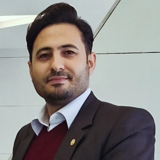 تصویر سیروس حیدرزاده خلیفه کندی