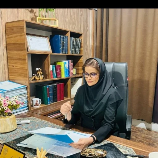 تصویر آمنه ادهمی