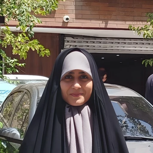 تصویر کوثر رضائی لایه
