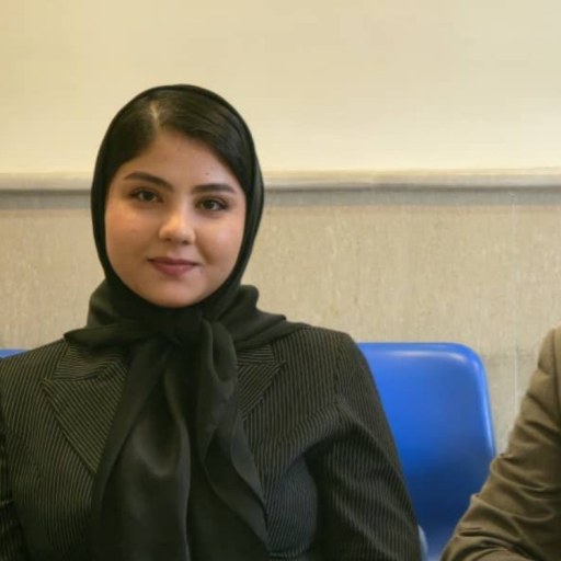 تصویر عذرا باقری