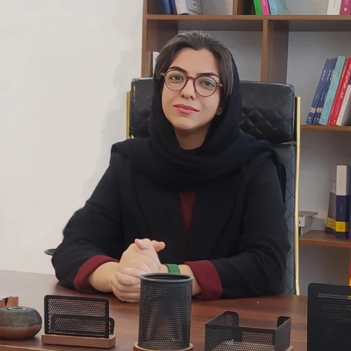 تصویر عاطفه کریمی سیاگلی