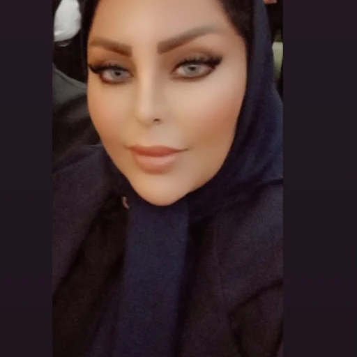 تصویر هدی طباطبایی آزاد
