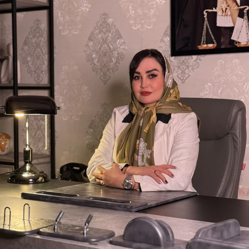 تصویر الهام‌ قاسمی‌