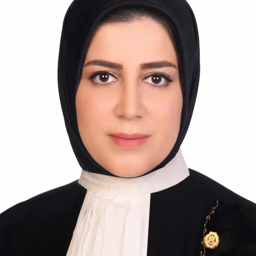 تصویر آزاده طغانی روشن