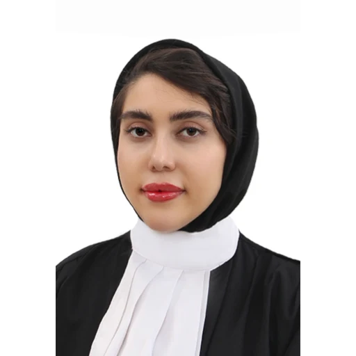 تصویر میترا کاظمی