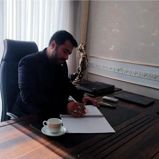 تصویر محمد شریفیان